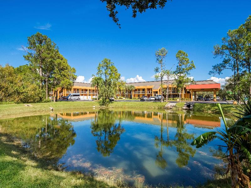 SureStay Hotel by Best Western St. Pete Clearwater image