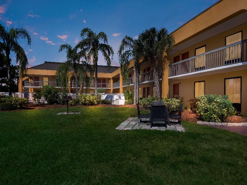 SureStay Hotel by Best Western St. Pete Clearwater image