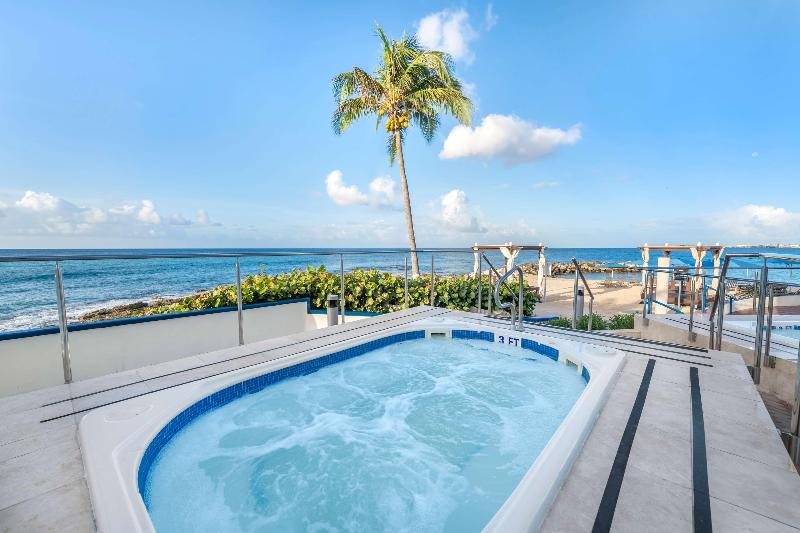 Hilton Vacation Club Flamingo Beach St. Maarten image