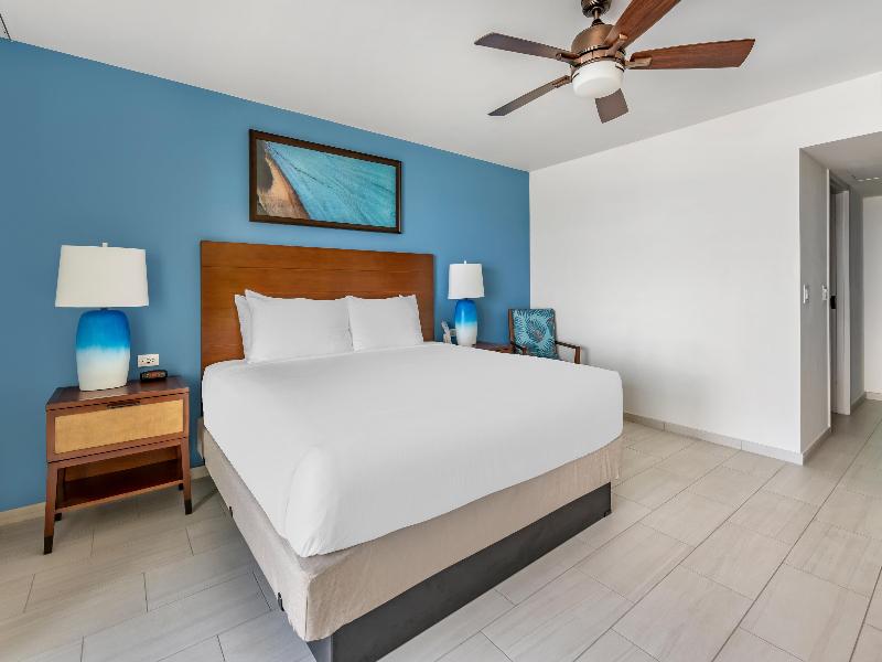 Hilton Vacation Club Flamingo Beach St. Maarten image