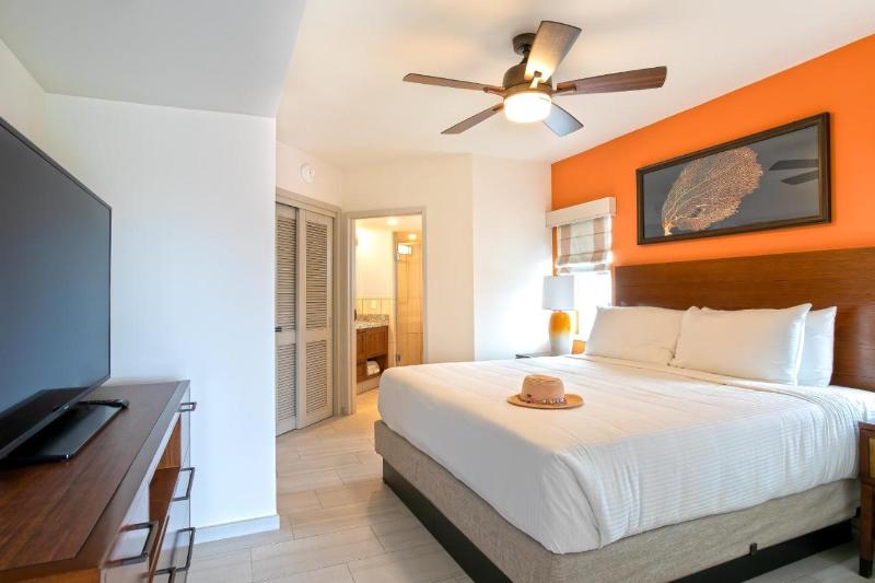Hilton Vacation Club Flamingo Beach St. Maarten image