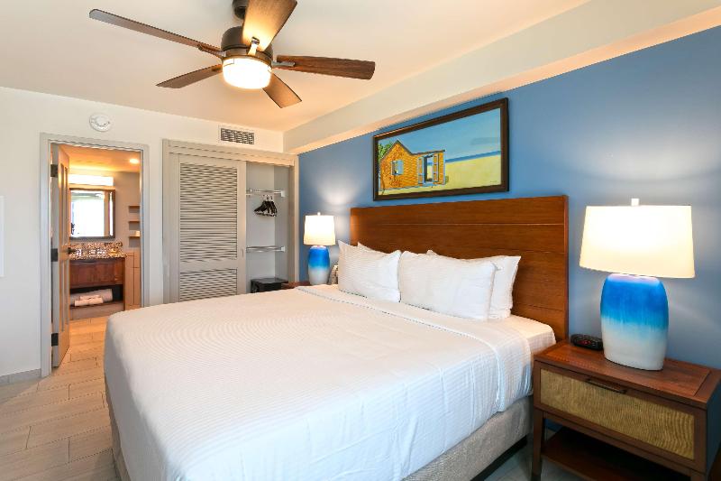 Hilton Vacation Club Flamingo Beach St. Maarten image