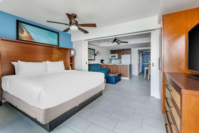 Hilton Vacation Club Flamingo Beach St. Maarten image