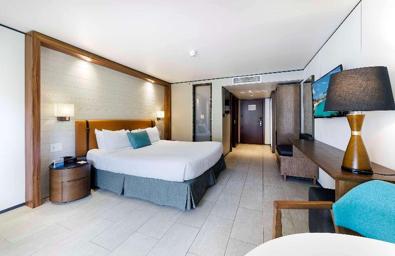 Sonesta Maho Beach Resort, Casino and Spa image