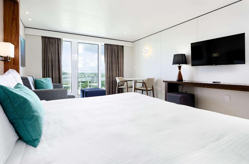 Sonesta Maho Beach Resort, Casino and Spa image