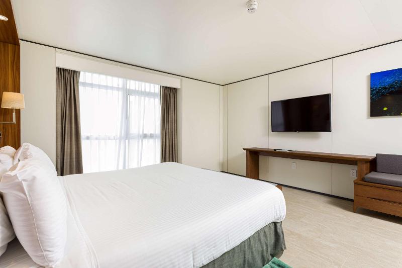 Sonesta Maho Beach Resort, Casino and Spa image