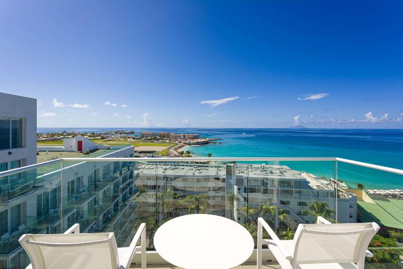 Sonesta Maho Beach Resort, Casino and Spa image