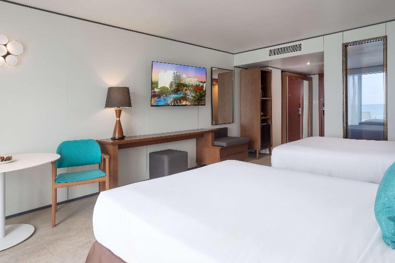 Sonesta Maho Beach Resort, Casino and Spa image
