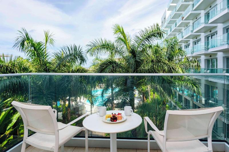 Sonesta Maho Beach Resort, Casino and Spa image