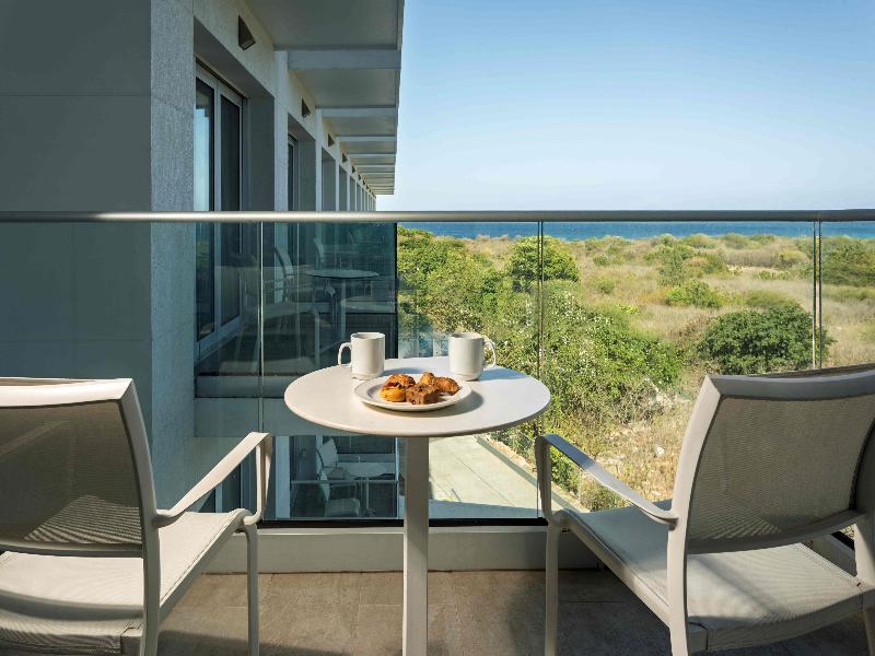 Sonesta Maho Beach Resort, Casino and Spa image