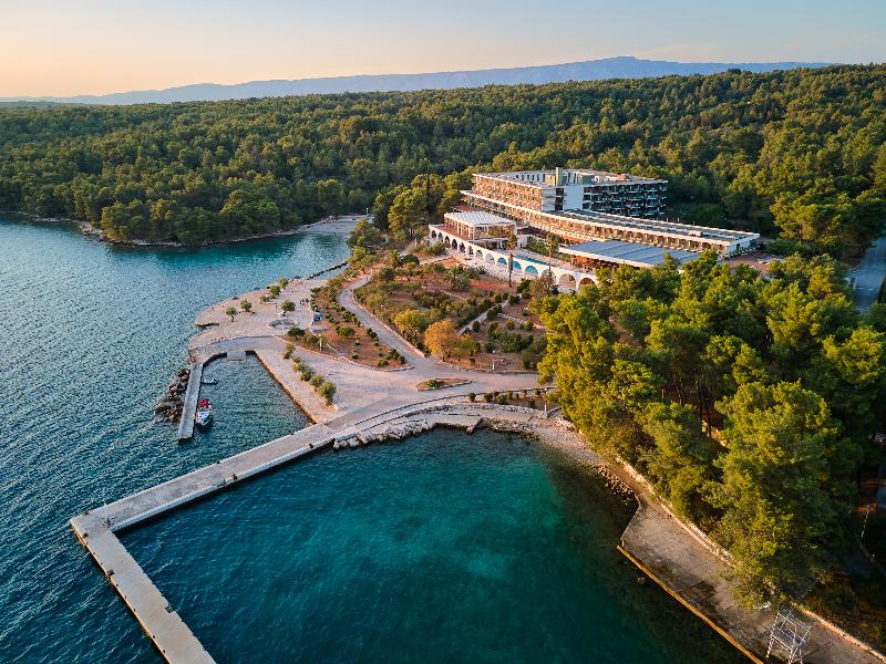 Arkada Sunny Hotel by Valamar image