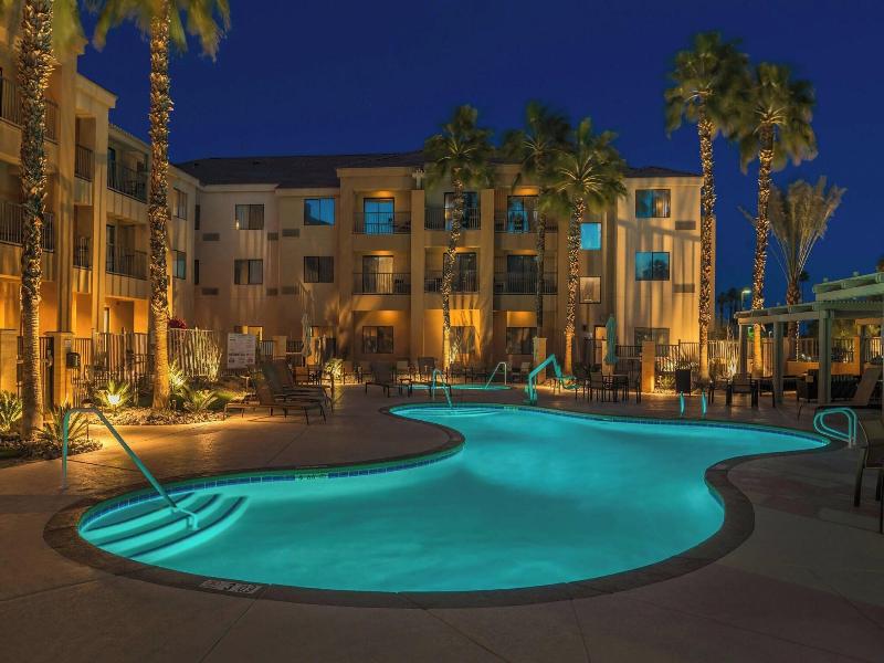 Courtyard Palm Desert image