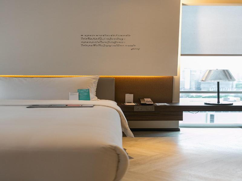 Le Meridien Bangkok image