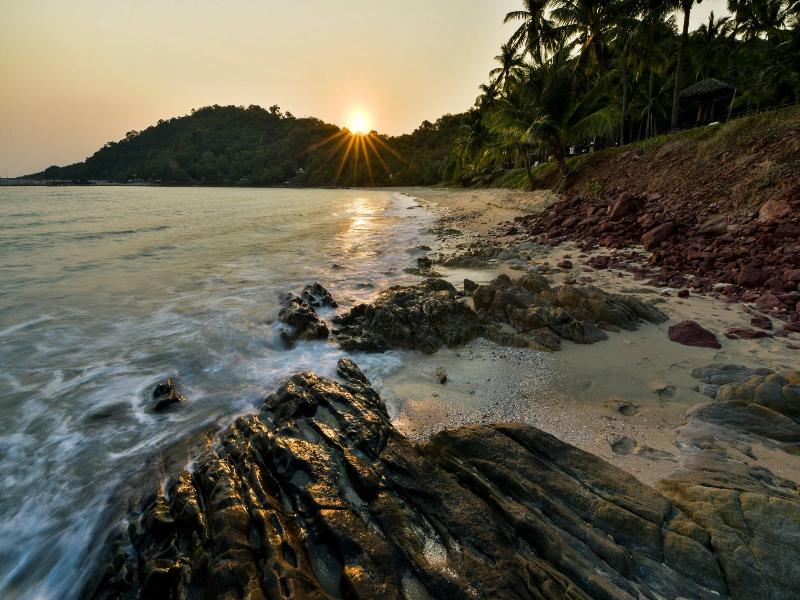 Rayong Resort Hotel image