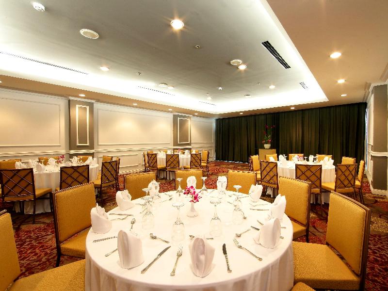 Crowne Plaza Panama image