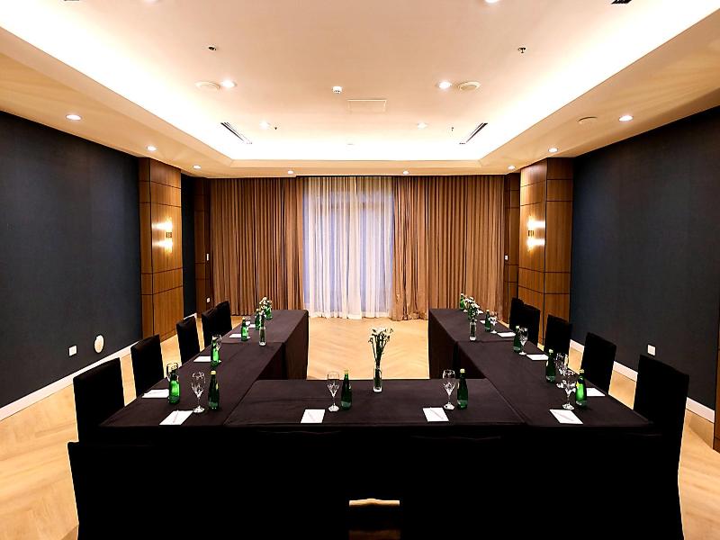 Crowne Plaza Panama image