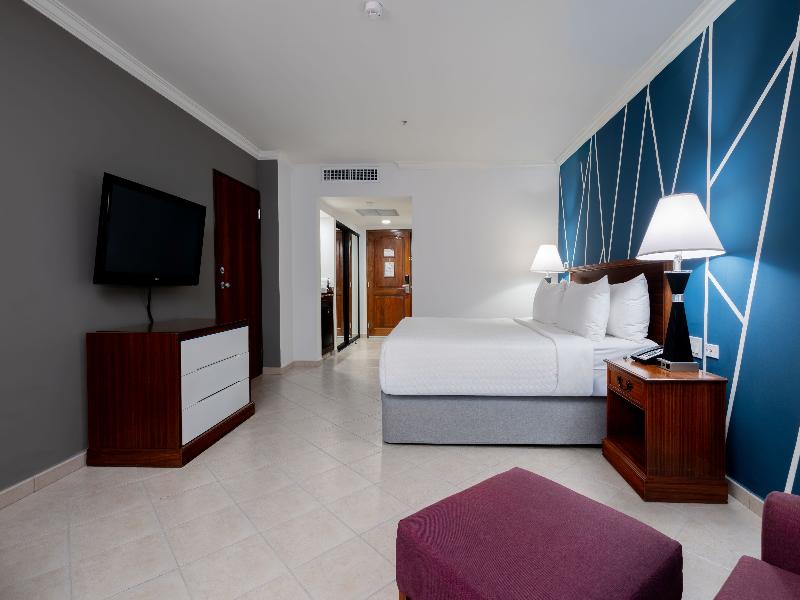 Crowne Plaza Panama image