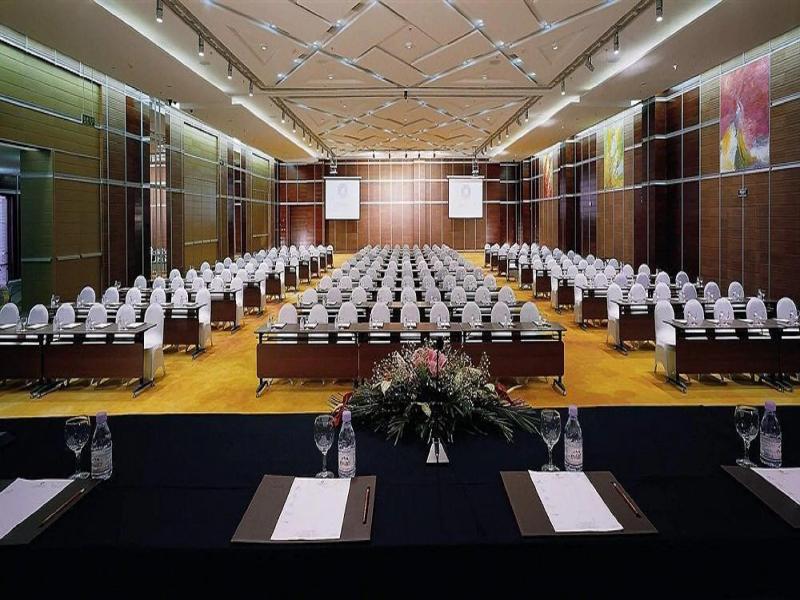 Beijing Landmark Hotel image