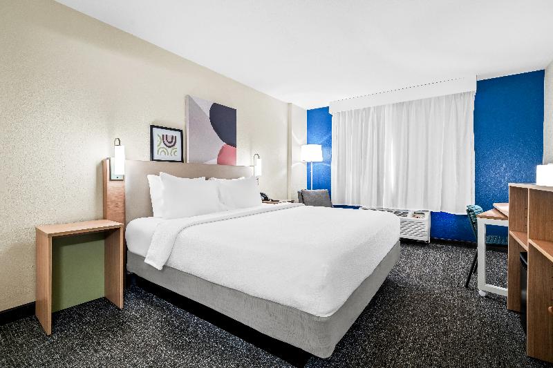 Spark by Hilton Orlando near Universal image