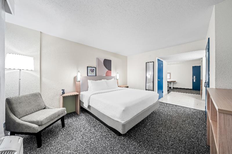 Spark by Hilton Orlando near Universal image