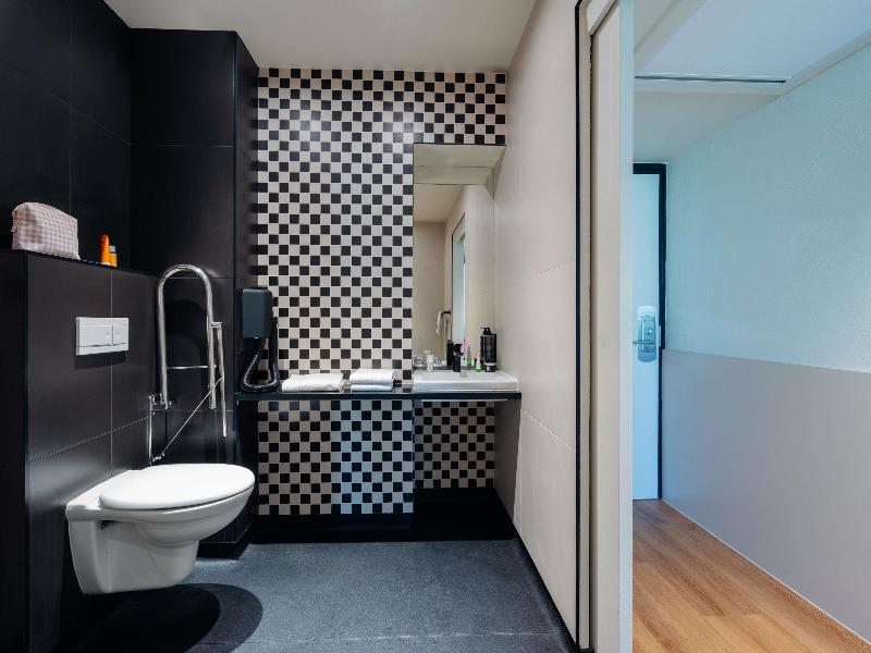 ibis Styles Lyon Sud Vienne image