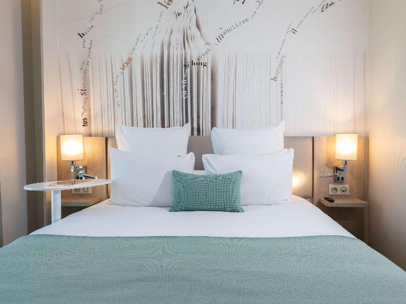 Mercure Raspail Montparnasse image