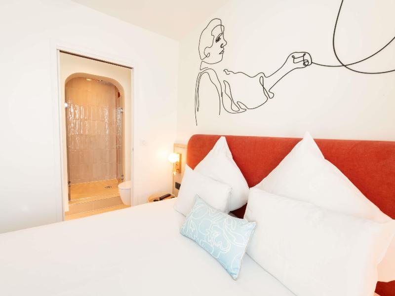 Mercure Raspail Montparnasse image