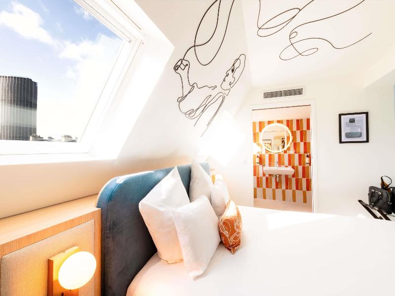 Mercure Raspail Montparnasse image