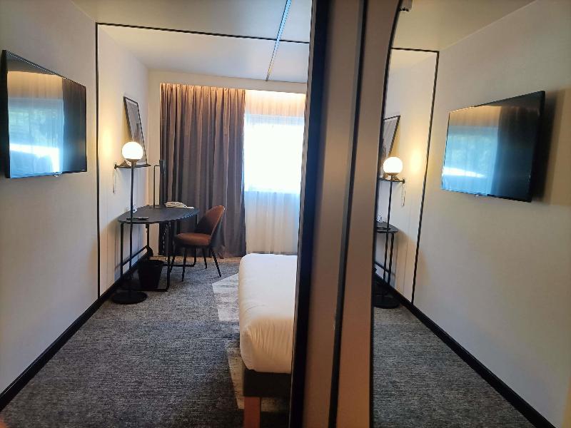 Novotel Marne Vallee Collegien image