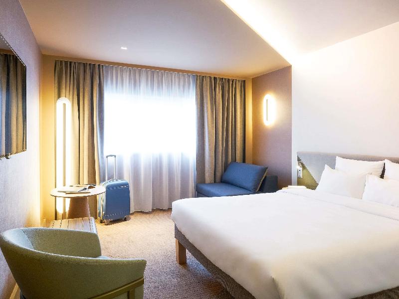 Novotel Marne Vallee Collegien image
