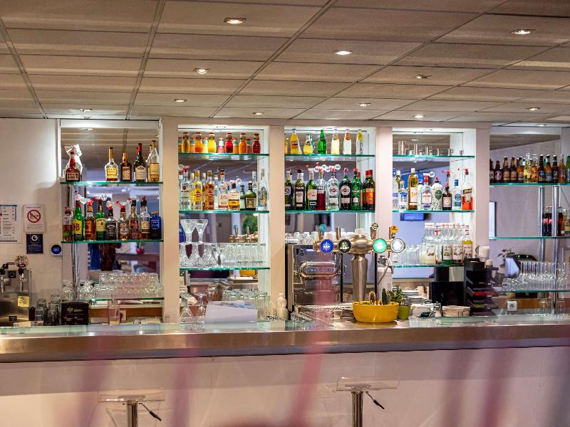 Mercure Paris Le Bourget Hotel image