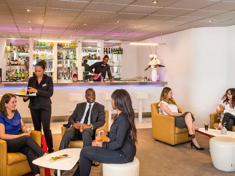 Mercure Paris Le Bourget Hotel image