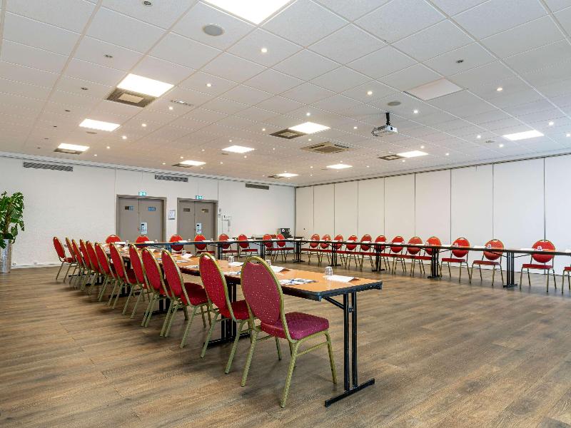 Mercure Paris Le Bourget Hotel image
