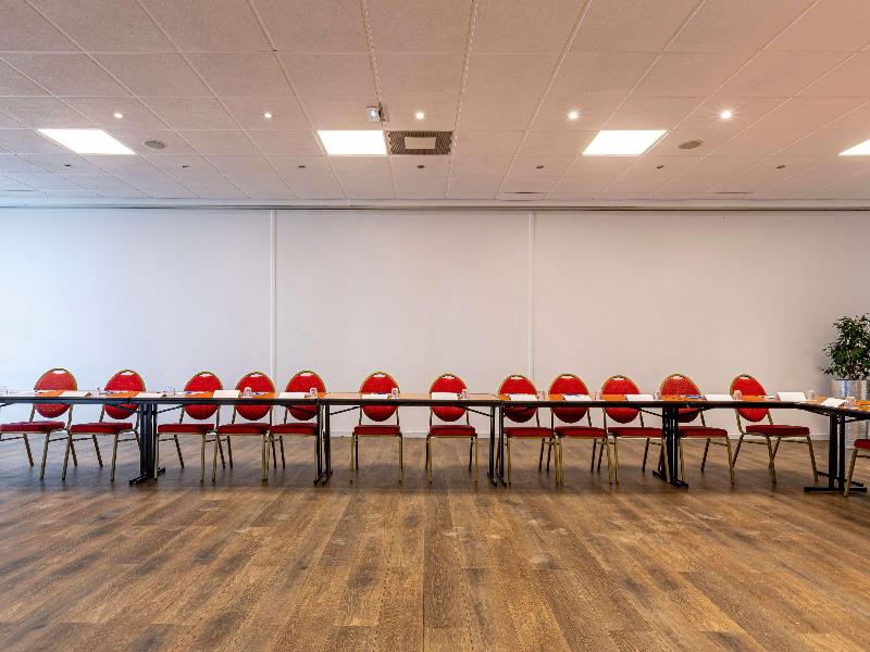 Mercure Paris Le Bourget Hotel image