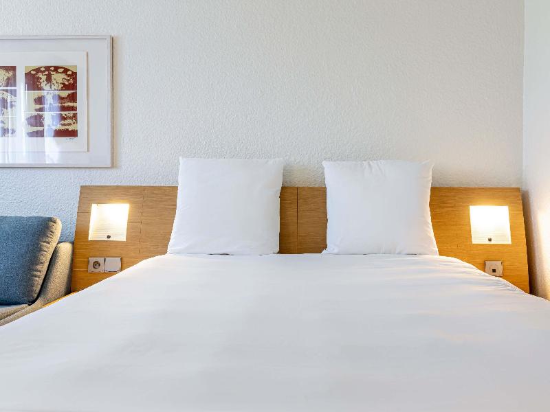 Mercure Paris Le Bourget Hotel image