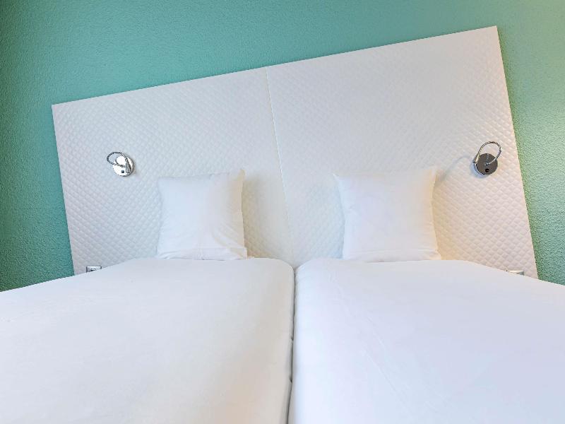 Mercure Paris Le Bourget Hotel image