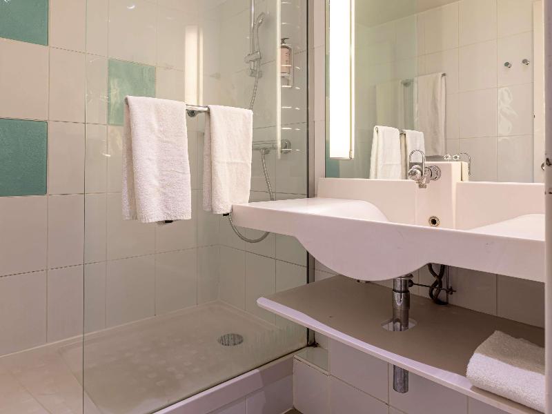 Mercure Paris Le Bourget Hotel image