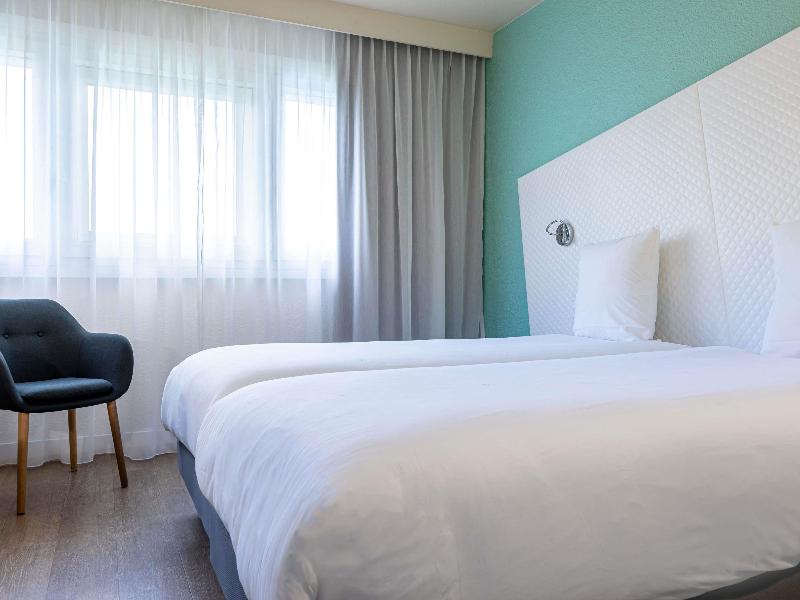 Mercure Paris Le Bourget Hotel image