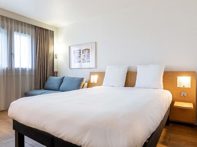 Mercure Paris Le Bourget Hotel image