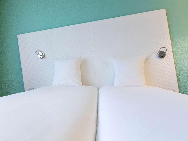 Mercure Paris Le Bourget Hotel image