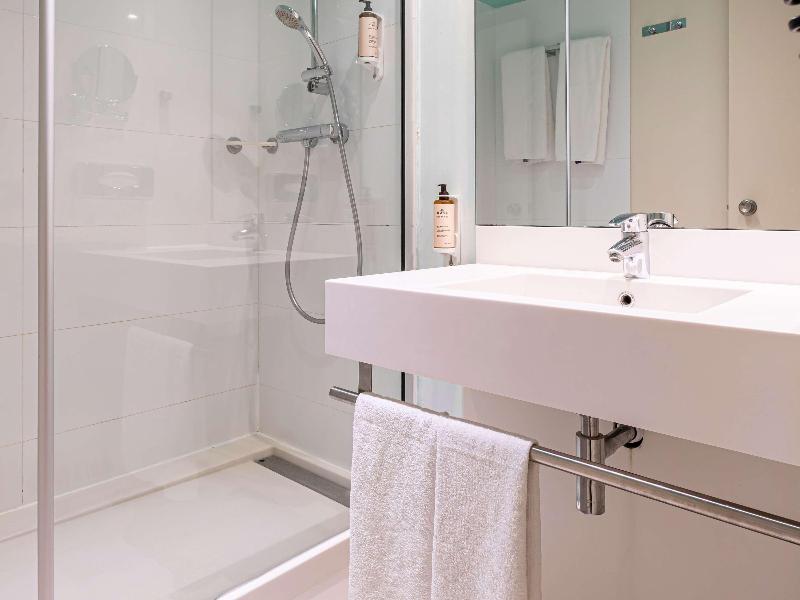 Mercure Paris Le Bourget Hotel image