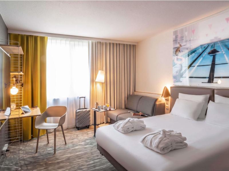 Novotel Evry Courcouronnes image