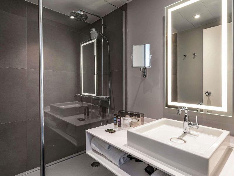 Novotel Evry Courcouronnes image