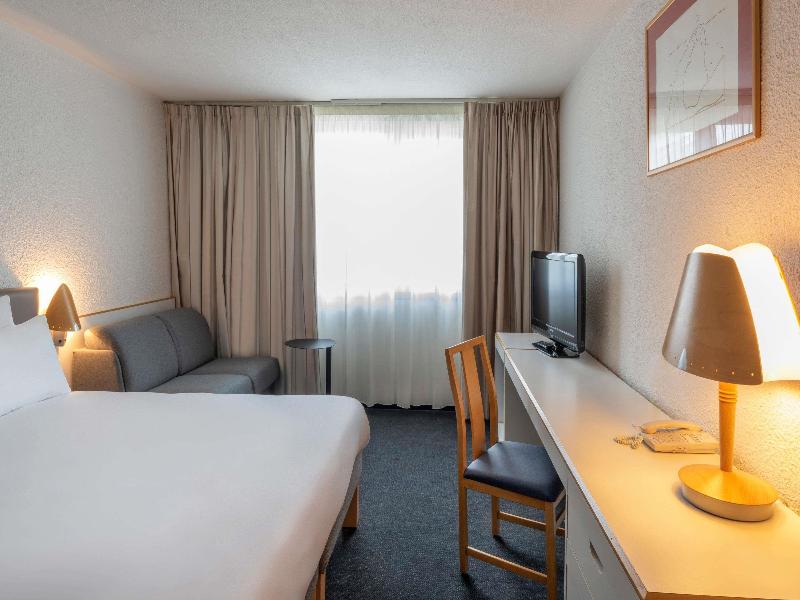 Novotel Evry Courcouronnes image