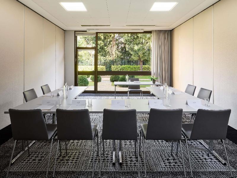 Mercure Caen Centre Port de Plaisance image