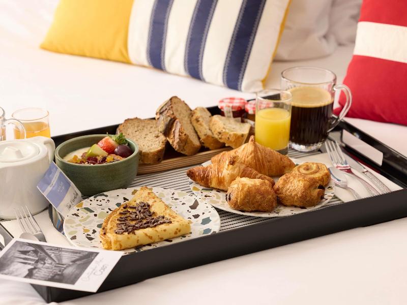 Mercure Caen Centre Port de Plaisance image