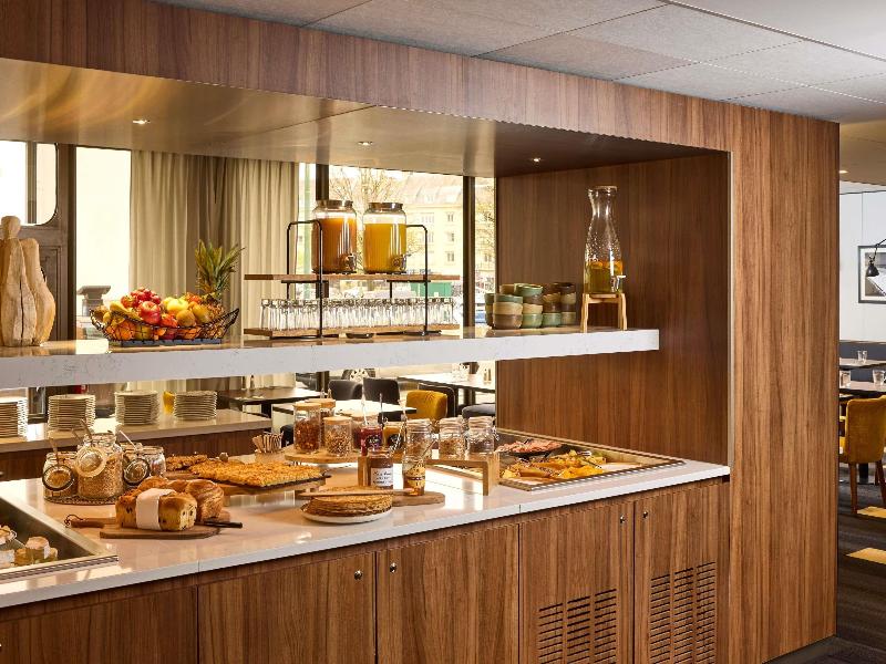 Mercure Caen Centre Port de Plaisance image