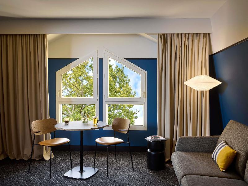 Mercure Caen Centre Port de Plaisance image