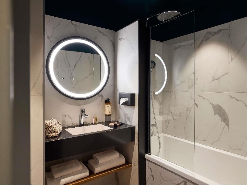 Mercure Caen Centre Port de Plaisance image