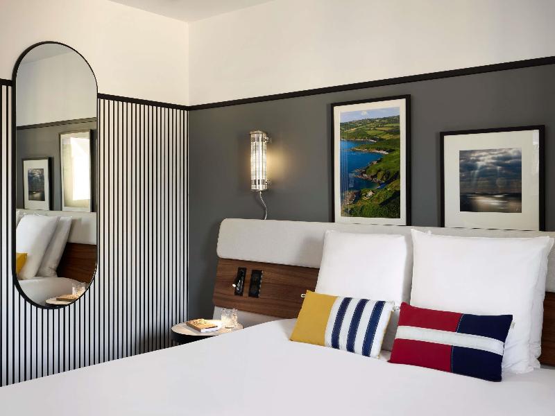 Mercure Caen Centre Port de Plaisance image